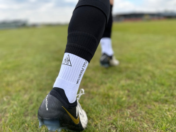 MM11Sports Grip Socks